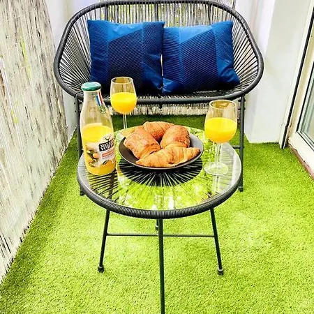 Le Havre De Paix Montpellierain - Terrasse Et Parking Prive Μονπελιέ